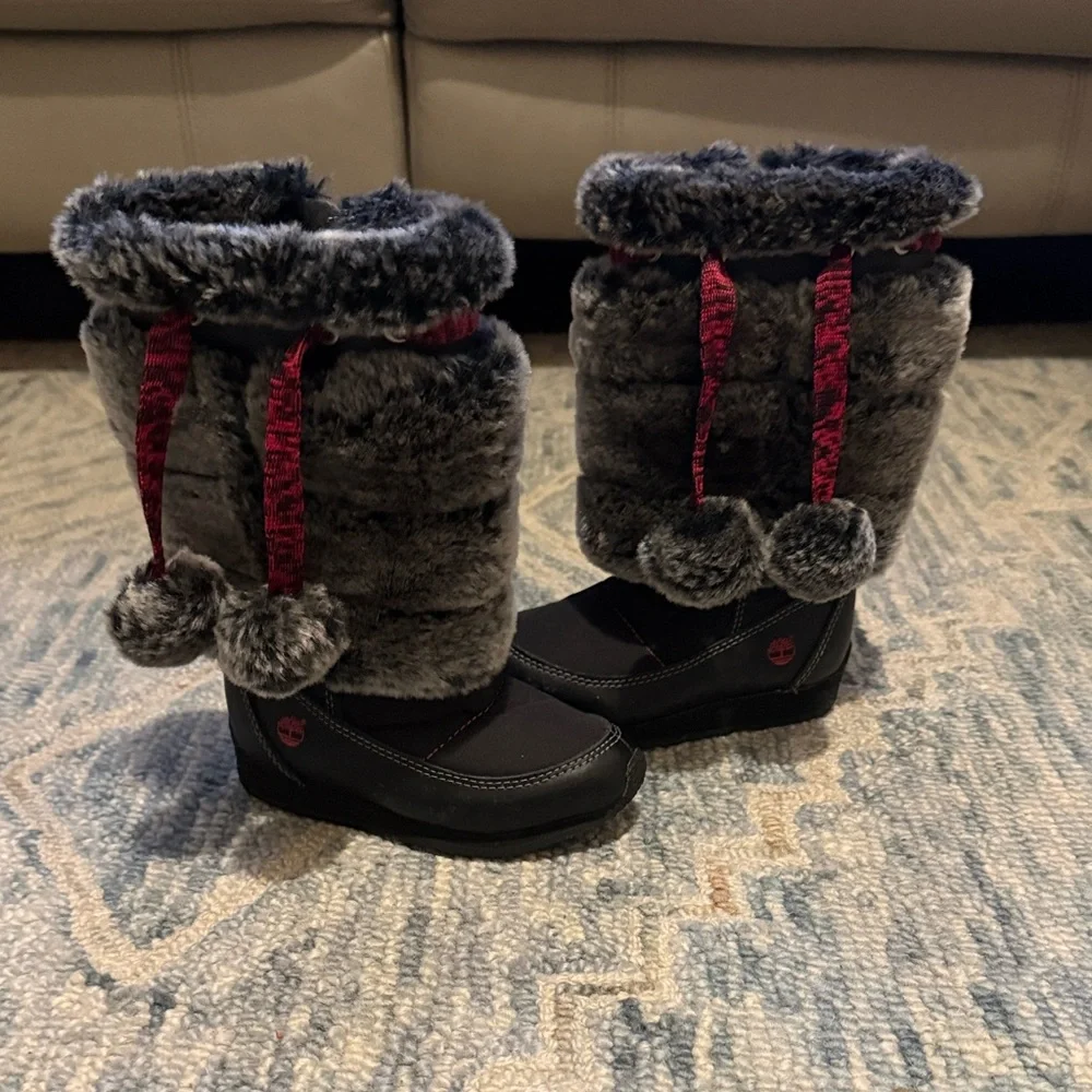 TIMBERLAND Winterberry Black Tall Furry Girls Boot  59994 Size 7.5